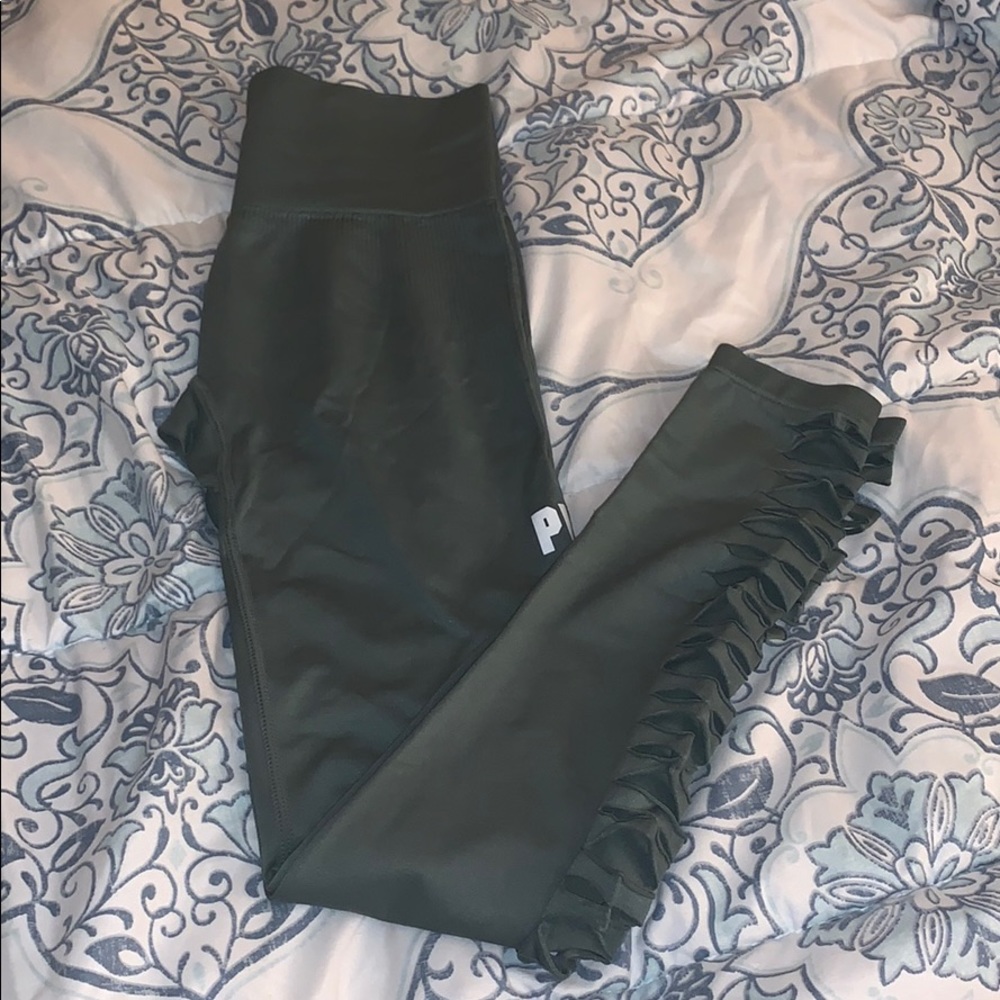 Victoria Secret PINK: Cool & comfy seamless tights